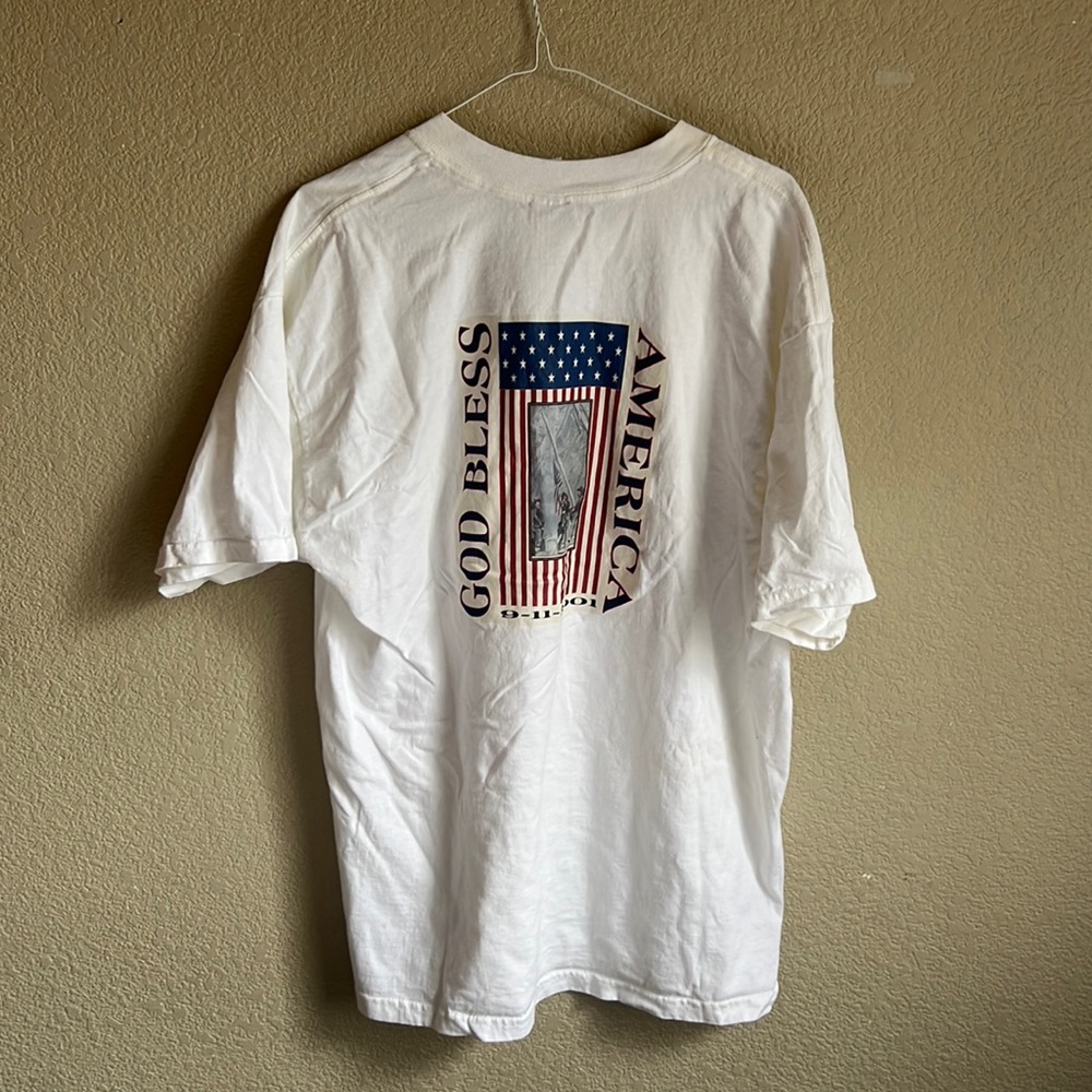 Vintage American Flag T-Shirt “God Bless America 9-11-2001”